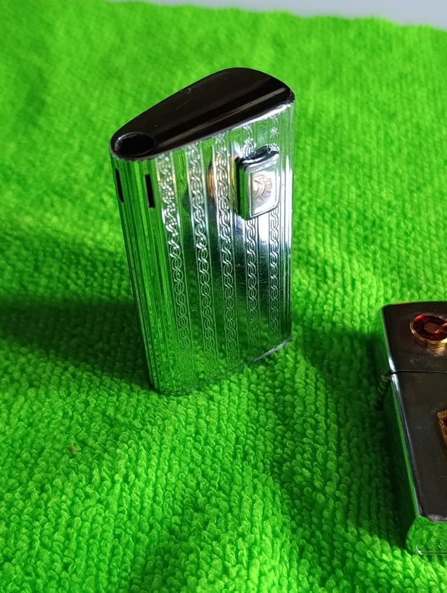 Coppia Accendini Ronson e Zippo