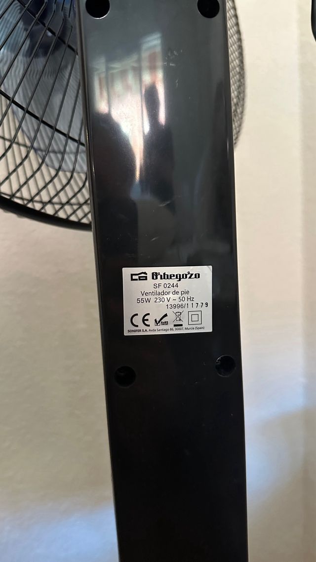Ventilatore da appoggio nero