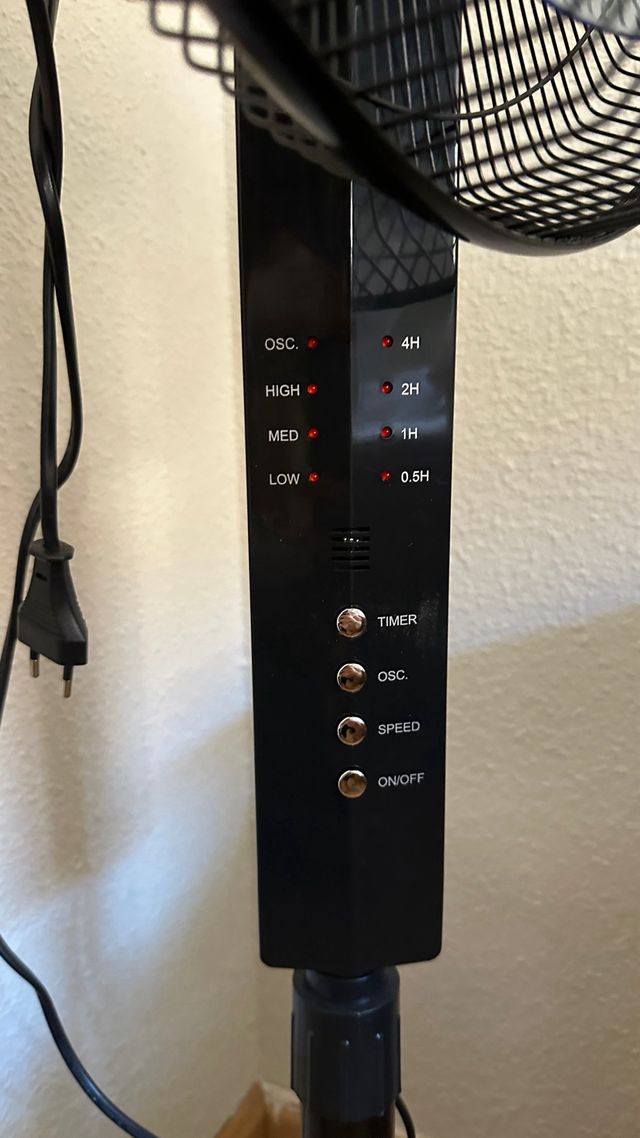 Ventilatore da appoggio nero