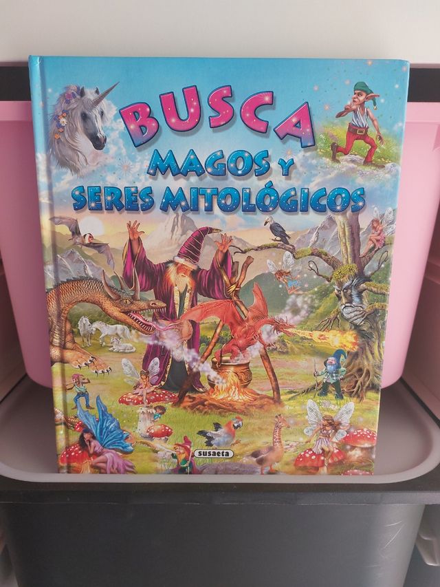 Busca magos y seres mitológicos (Spanish Edition)
