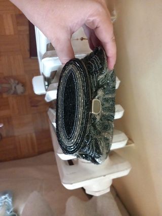 Bolso de fiesta negro y plateado