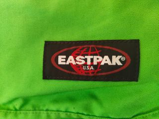 Borsa a tracolla Eastpak verde