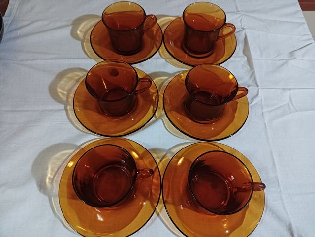 TAZA Y PLATOS DURALEX AMBAR