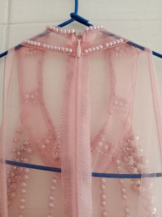 Kimono rosa con perlas y flecos (XS)