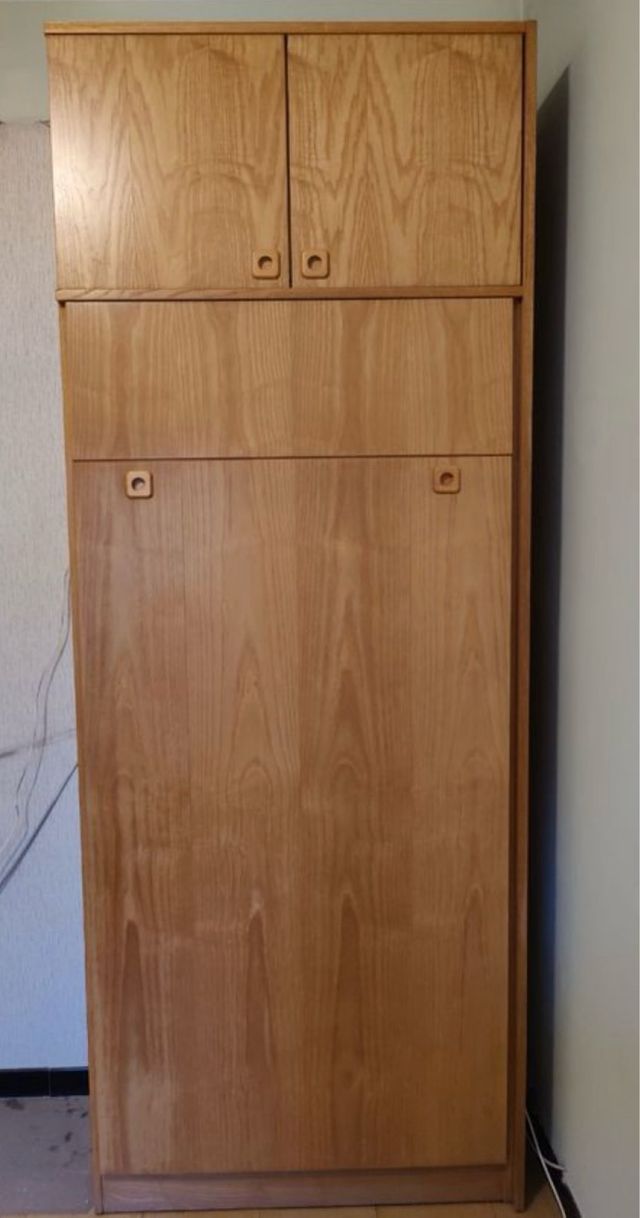 Cama Abatible Vertical Madera con pequeño armario