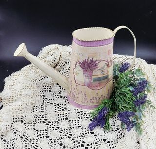 Annaffiatoio decorativo in metallo