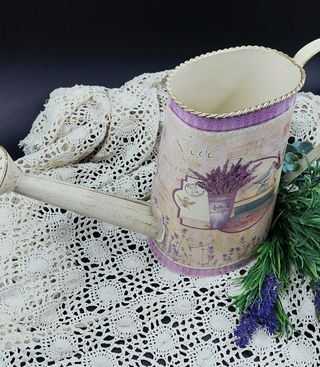 Annaffiatoio decorativo in metallo