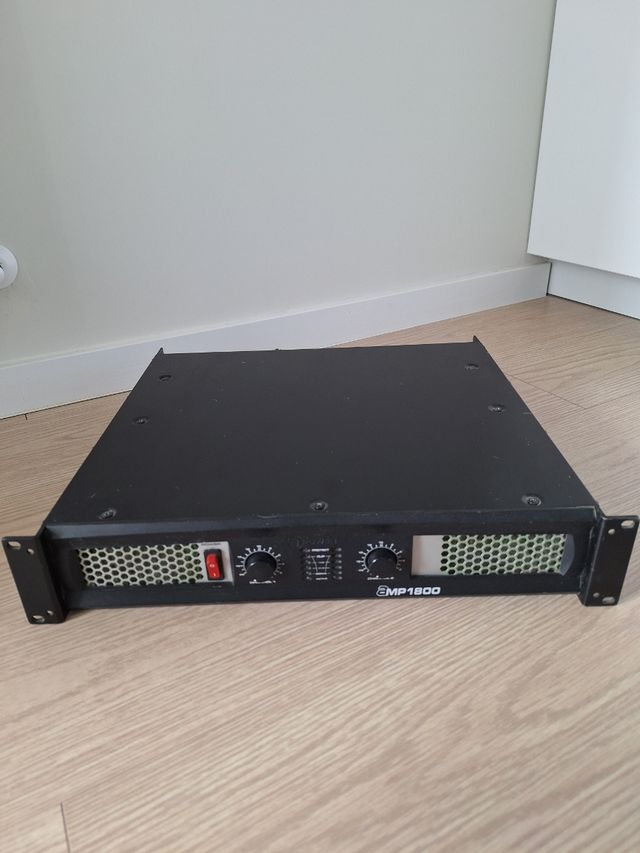 Etapa de Potencia Akiyama APM1800