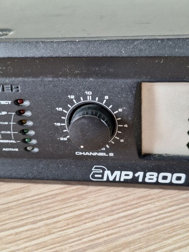 Etapa de Potencia Akiyama APM1800