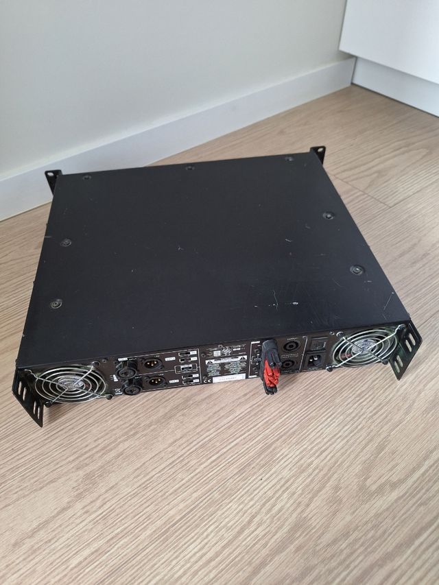 Etapa de Potencia Akiyama APM1800