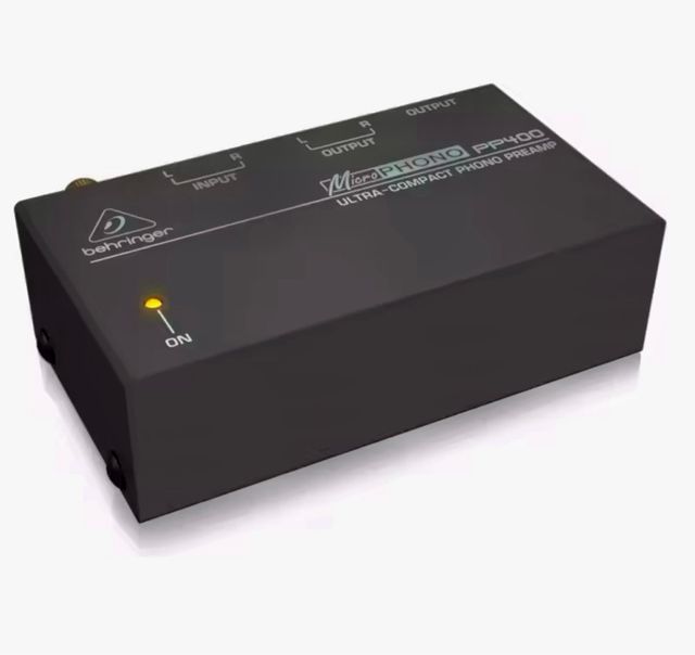 Behringer PP400 Preamplificador Phono Compacto