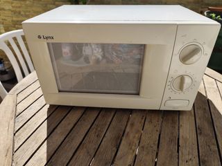 Microondas Lynx blanco