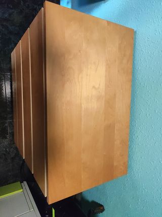 Cómoda Malm 4 cajones madera