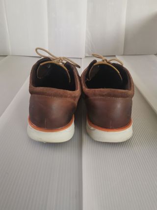 Vendo zapatos piel Timberland del 43