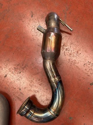 Downpipe Mercedes Clase A45 AMG