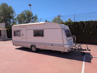 Caravana Knaus Azur 500