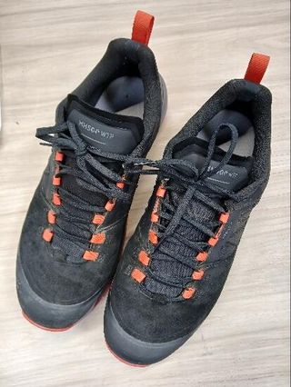 Zapatillas de montaña y trekking impermeables Hombre