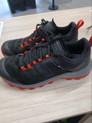 Zapatillas de montaña y trekking impermeables Hombre