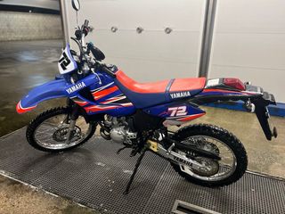Yamaha 125cc DT - Moto