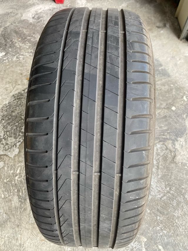Neumático Pirelli Cinturato P7 225/50/18 99W