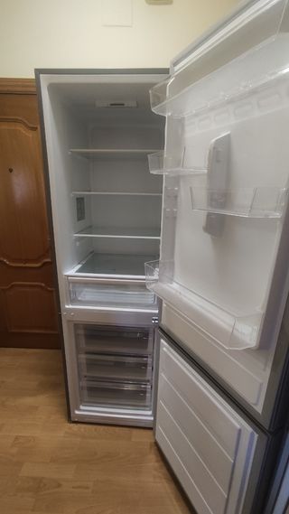 Nevera combi inox. 