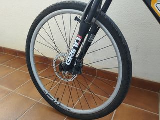 Potente Bicicleta Eléctrica MTB 26 48V 1000W