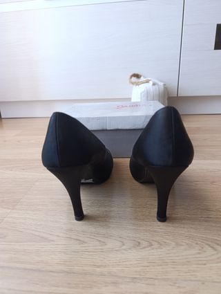 Zapatos de tacón negros Claudia