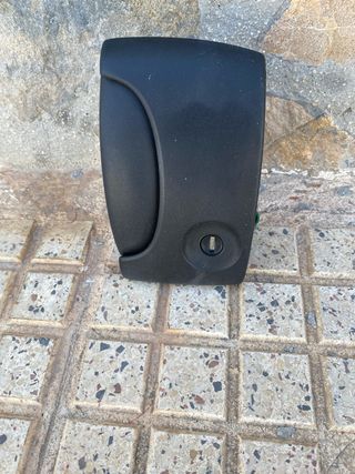 Maneta Exterior derecha Kangoo