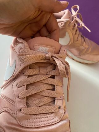 Deportivas Nike Rosa Satinadas