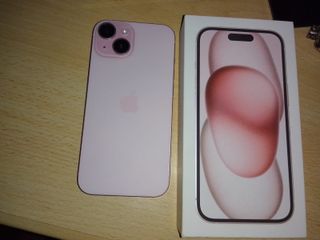 iPhone 15 Rosa 128 GB - Ottime Condizioni.