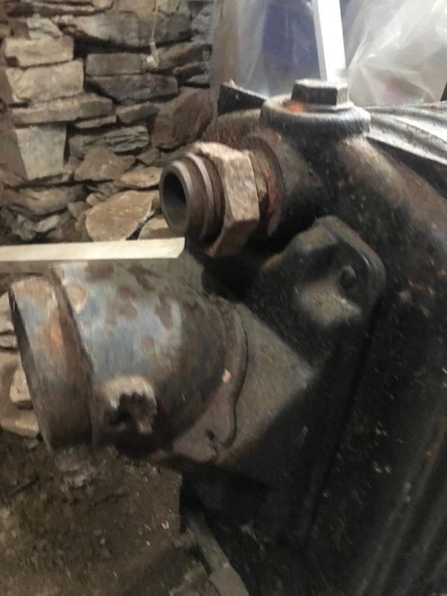 Caldera Roca L10 Carbón y Leña. Negociable