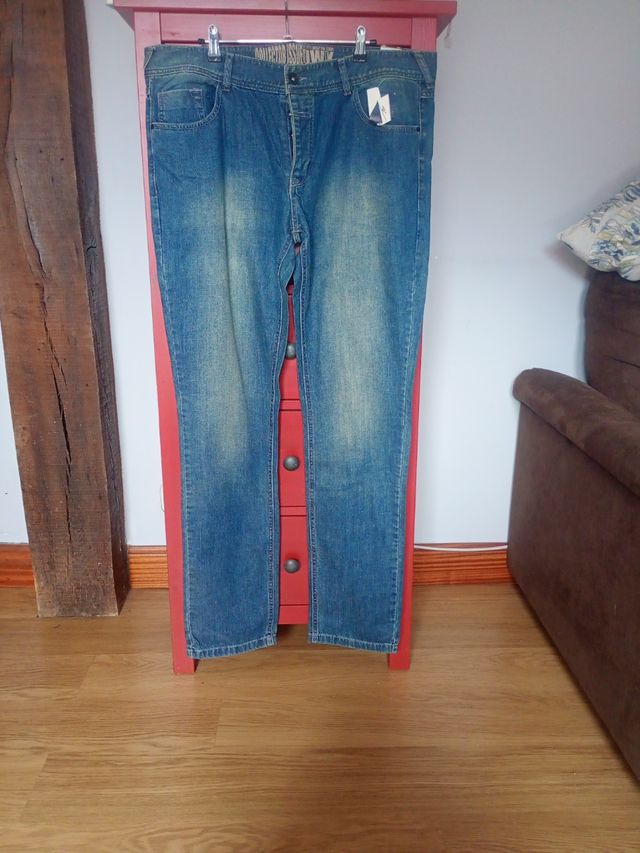 Pantalón vaquero hombre azul