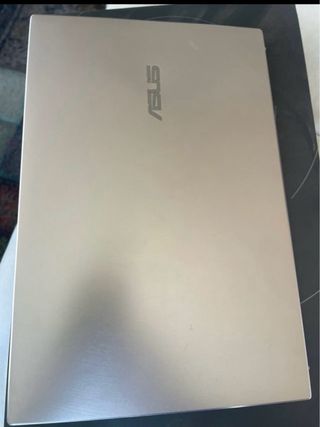 ASUS ZenBook 13 (SE VENDE PARA ARREGLAR)