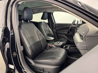 Ford Mustang Mach-E 294cv RWD