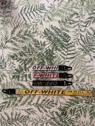 Llaveros Off-White (4 unidades) 