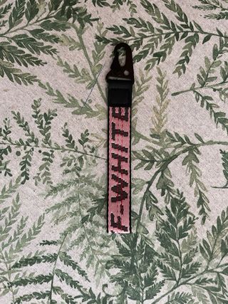 Llaveros Off-White (4 unidades) 