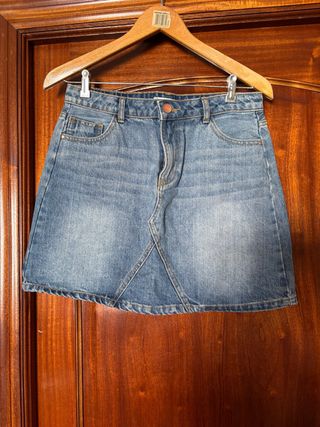 Falda vaquera Stradivarius azul