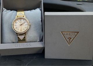 Reloj Guess Dorado Mujer