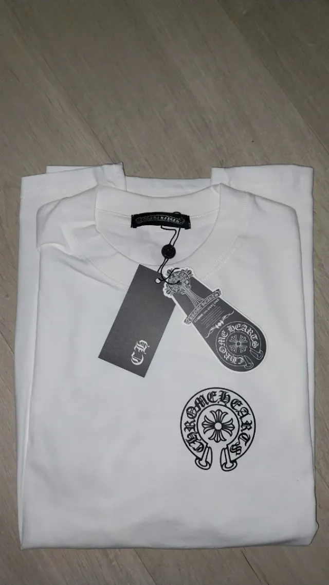 Camiseta Negra Chrome Hearts