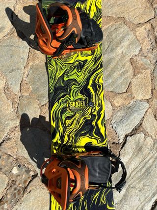 Tabla Snow LibTech Skate Banana BTX y fijaciones 