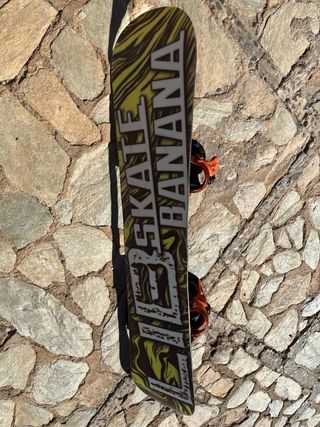 Tabla Snow LibTech Skate Banana BTX y fijaciones 
