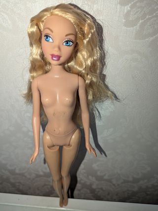 Barbie My Scene Doll