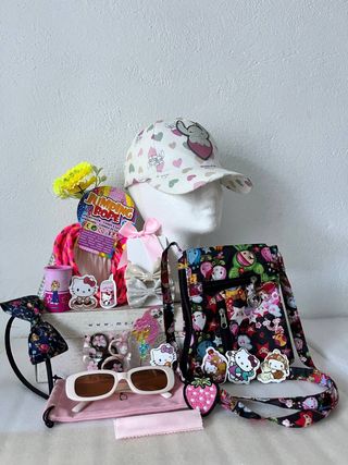 Lote Accesorios Niña: Gorra, Bolso, Gafas