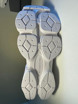 Scarpe New Balance 9060 Taglia 45 Nuove