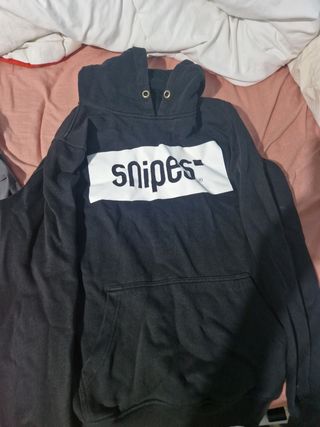 Sudaderas y Pantalones