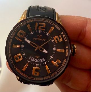 Reloj Viceroy Caballero Negro y Dorado
