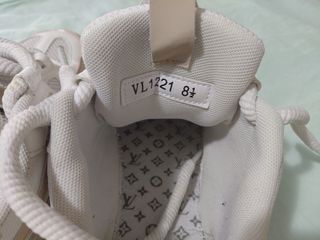 Zapatillas Louis Vuitton Beige y Blancas
