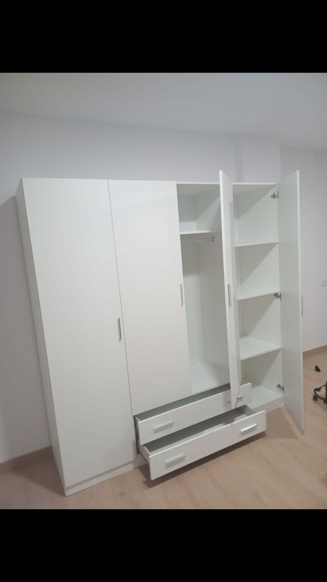 Armario/ropero nuevo a LIQUIDACIÓN