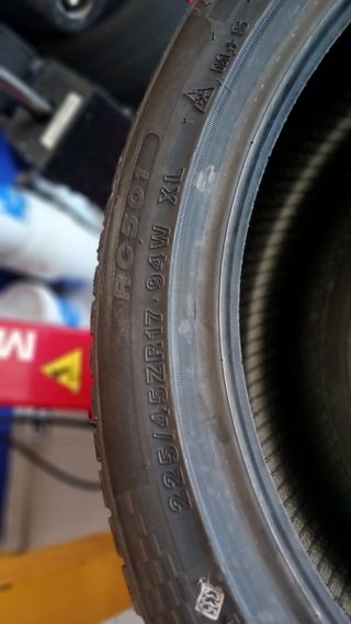 225/45 R17 94W APTANY RC501 