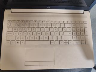 Ordenador portátil HP blanco